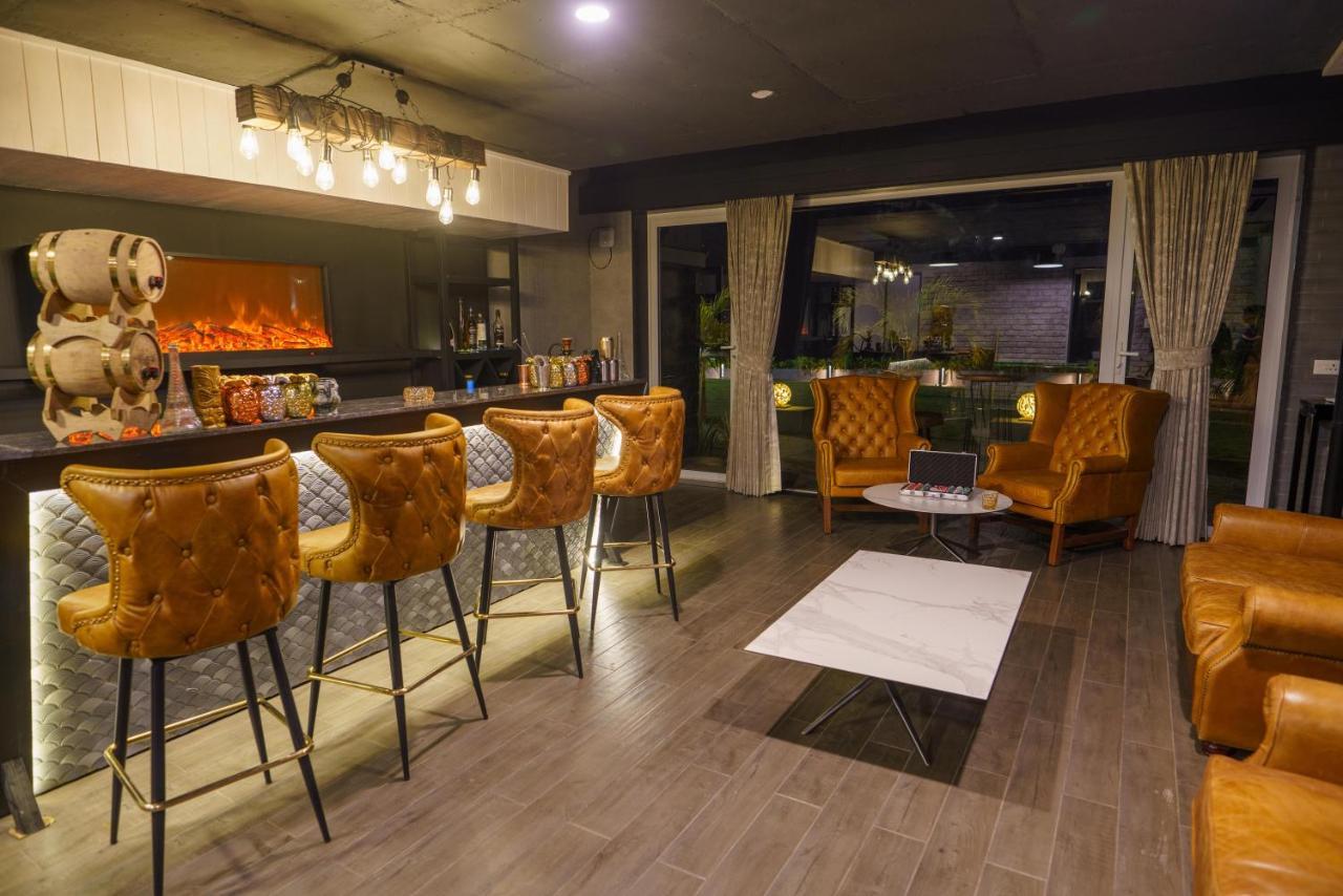 Ama Stays & Trails Chalet 1228 - Kusur, Kamshet Lonavala Ngoại thất bức ảnh